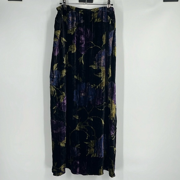 Coldwater Creek Black Purple and Blue Floral Velvet Maxi Skirt Size Large - Picture 1 of 7